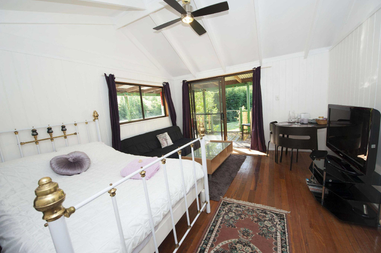 Bedroom 2, Nimbin waterfall retreat, Lismore - Pt B
