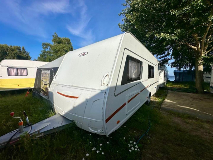 2, Kemping Molo Surf by Q4Camp, Puck