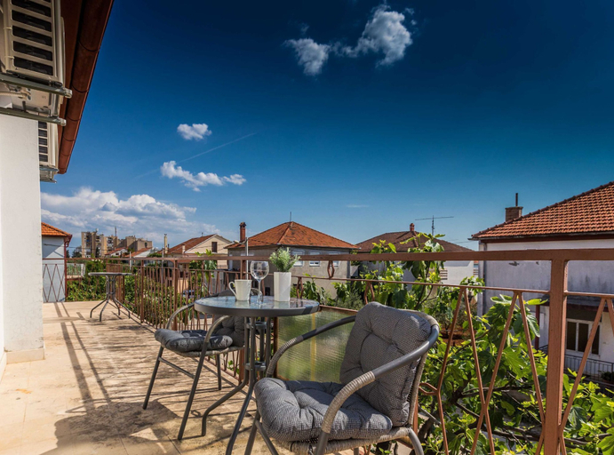 Exterior & Views, Spacious Zadar Apartments Near Beach, Zadar