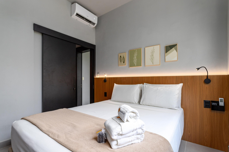 Room 3, 5 Minutes From Leblon Beach Ap302, Rio de Janeiro