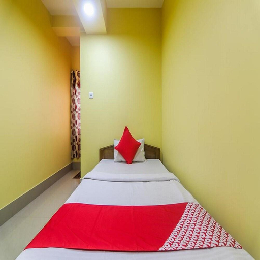 Others 4, Hotel Silicon, Sonitpur