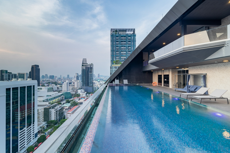 Sport & Beauty 3, Queensland Hotel Bangkok, Ratchathewi