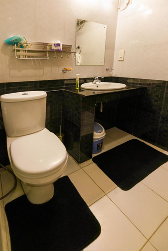 Bathroom 5, Diyawanna Leisure, Sri Jayawardanapura Kotte
