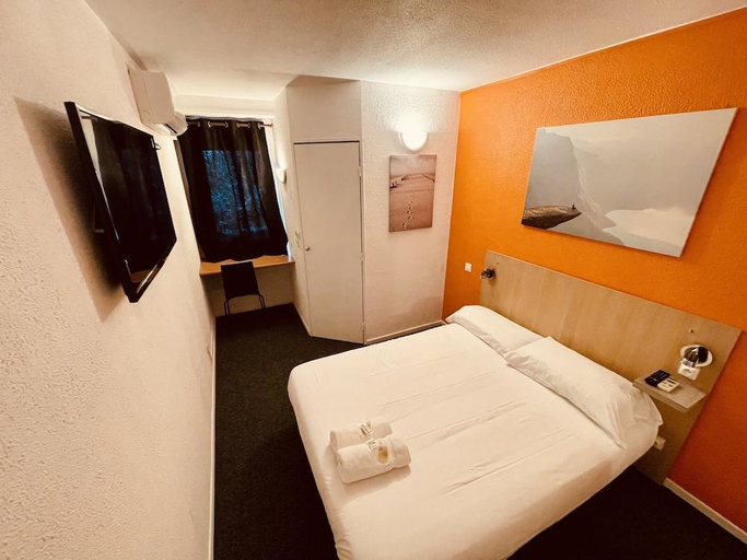 Bedroom 2, L'Escale d'Ales Hotel, Gard
