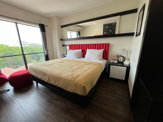 Bedroom 10