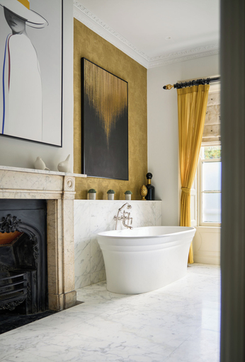 Bathroom 5, Townhouse on the Green, Dublin