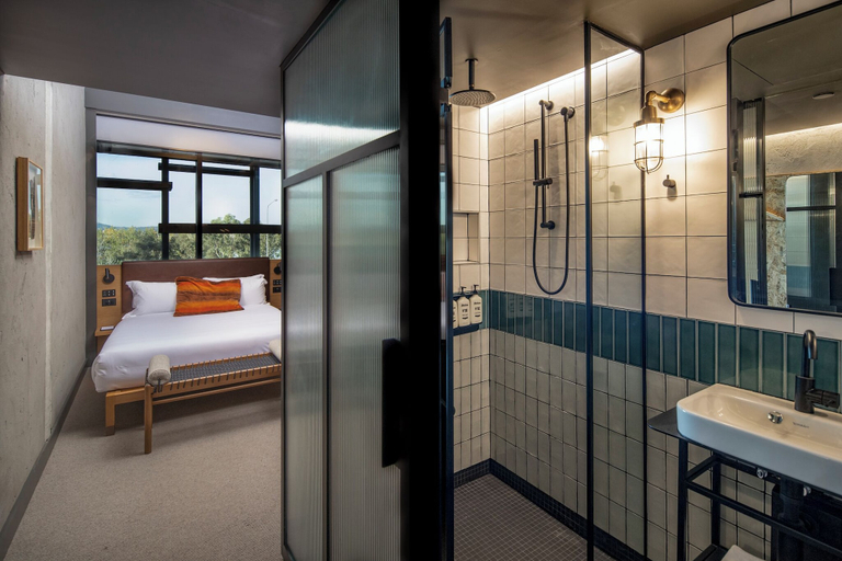 Bedroom 3, Ovolo Canberra, a Wyndham Hotel, Canberra