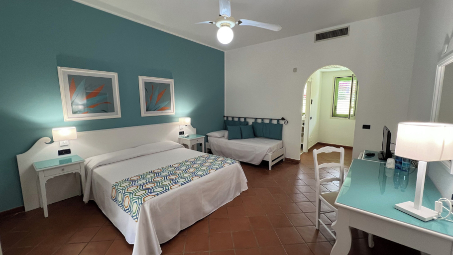 Bedroom 3, Amarestyle IGV Club Baia Samuele, Ragusa
