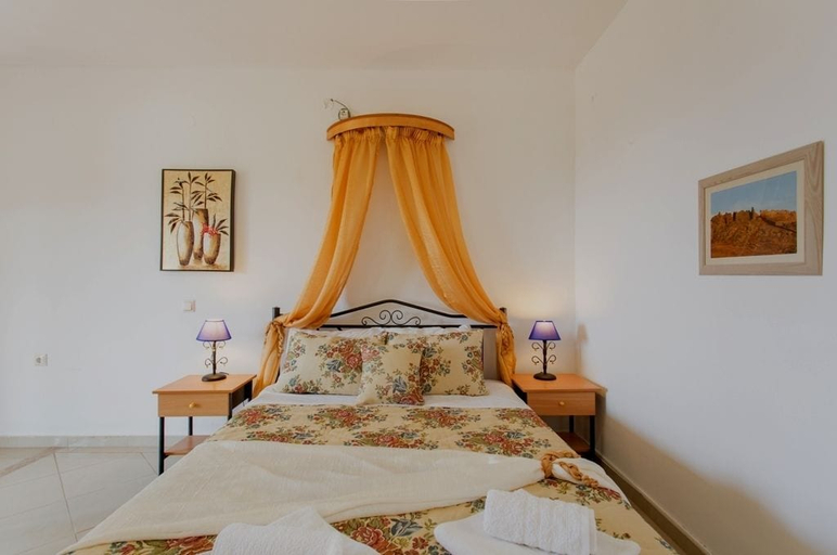 Bedroom 4, Saint George Hotel & Rooms, Central Greece