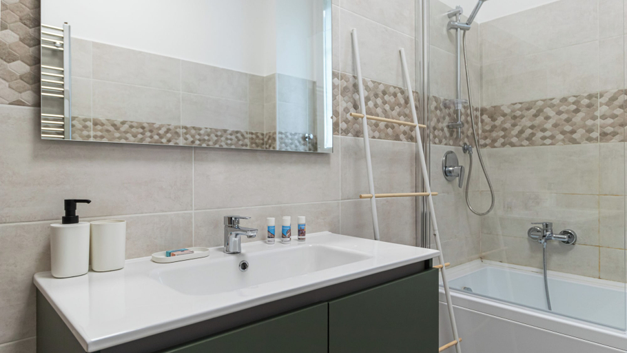 Bathroom 3, Italianway Easy - Canaletto 14, Milano