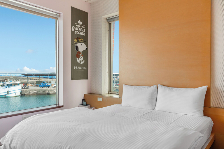 Bedroom 3, Sea Month Bed and Breakfast, Pingtung