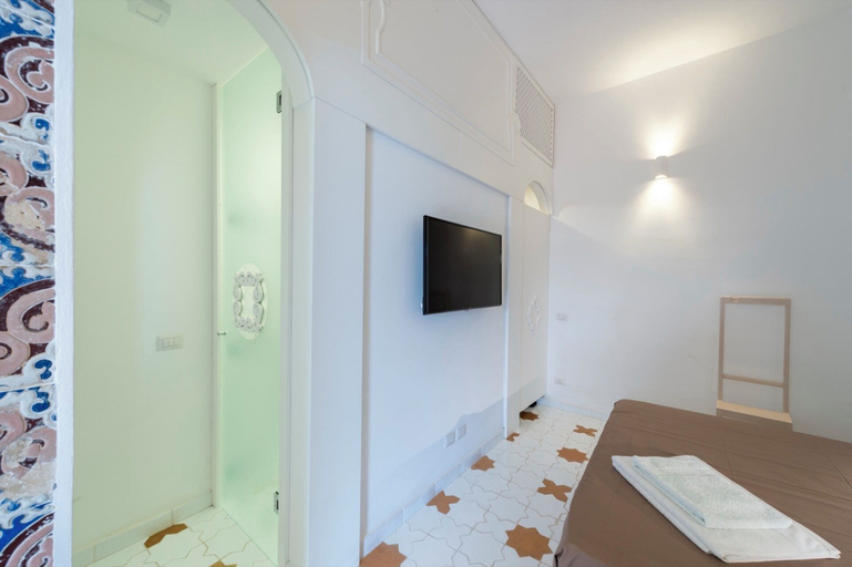 Bedroom 2, YourHome - La Casupola, Salerno