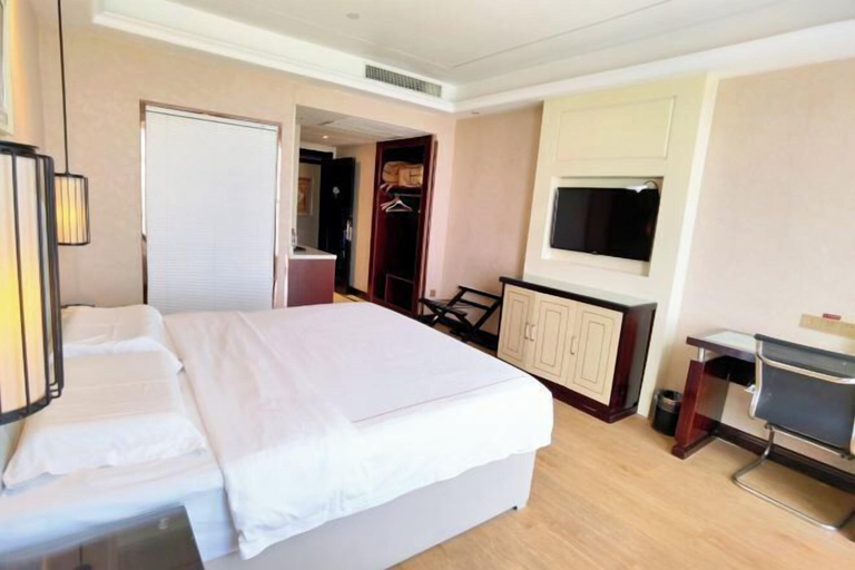 Bedroom 1, Jiaqi Landscape Hotel, Chizhou