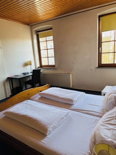 Bedroom 4, Badischer Hof Hotel, Mannheim