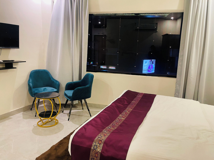 Bedroom 2, The Kashi Stays, Varanasi