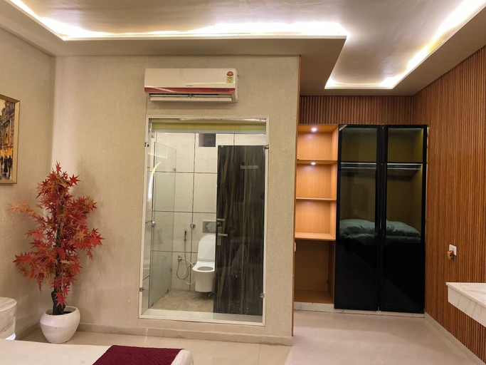 Others 3, The Bhutani Heritage, Meerut