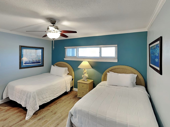 Bedroom 2, Moonspinner 415A by Resort Collection, Bay