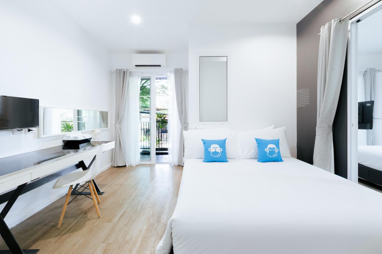Bedroom 12