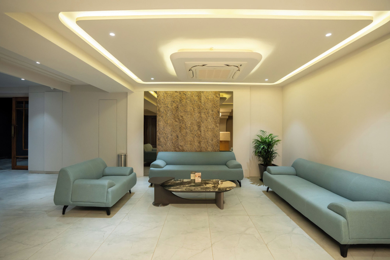 Others 4, Hotel Bellevue, Gandhinagar