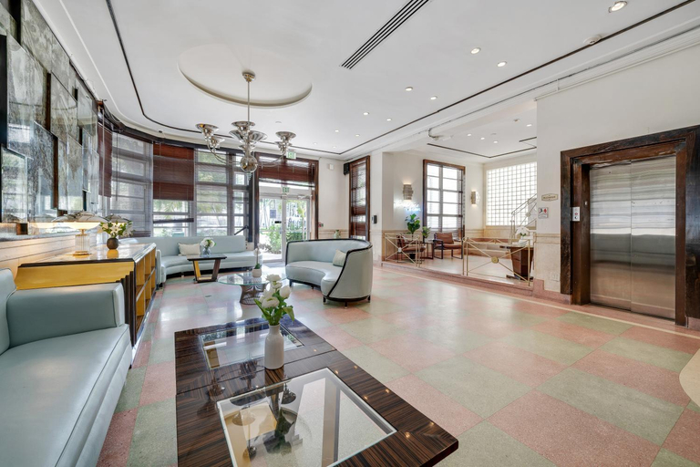 Public Area 3, Greenview Hotel by Lowkl, Miami-Dade