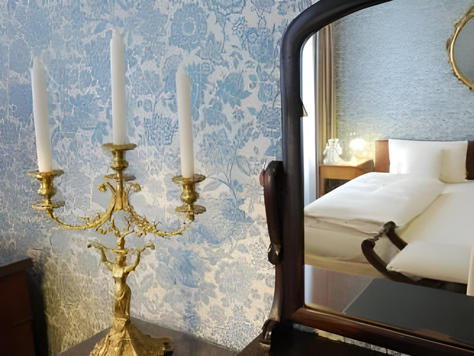 Bedroom 14