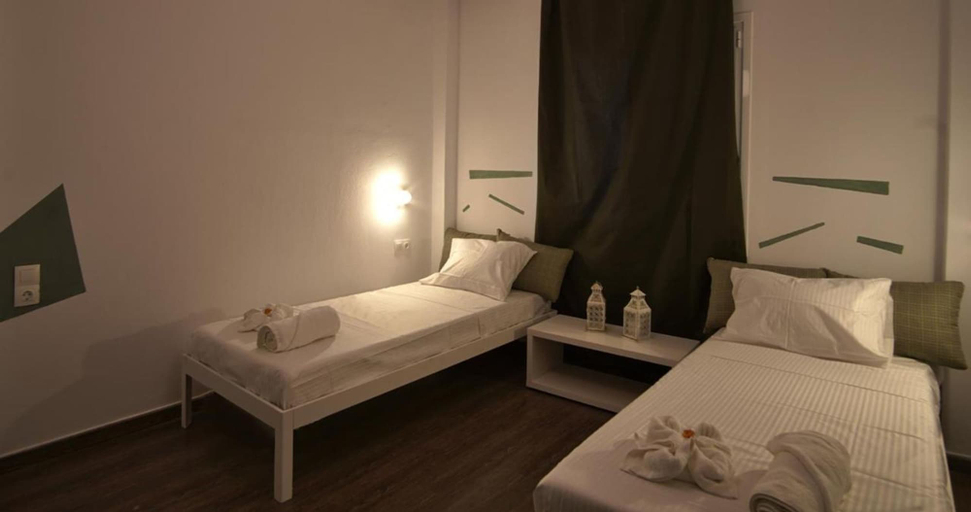 Bedroom 5, Chersonissos Central Apartment, Crete