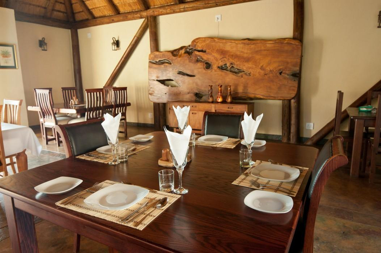 Food & Drinks 5, Amafu Forest Lodges, Mopani