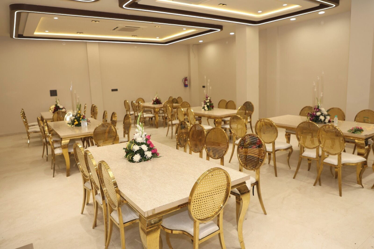 Food & Drinks 4, The Meera Hotel, Ujjain