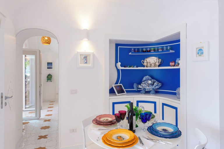 Others 5, YourHome - La Casupola, Salerno