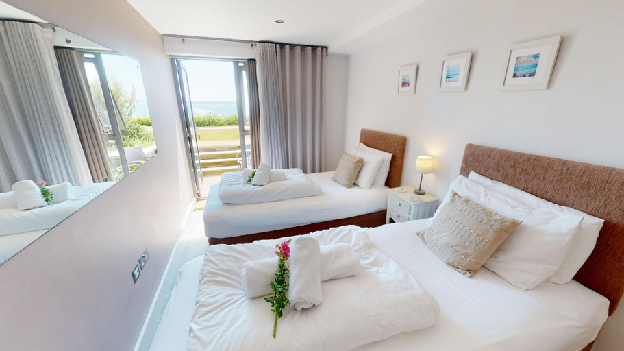 Bedroom 5, Saunton Point Break 2 Bedrooms, Devon