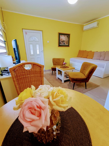 Bedroom, Vrdnik apartmani Sara, Irig