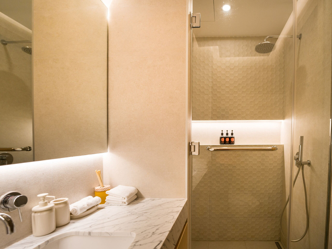 Bathroom 4, Easygo-resort Style STU in Royal Amwaj, Dubai