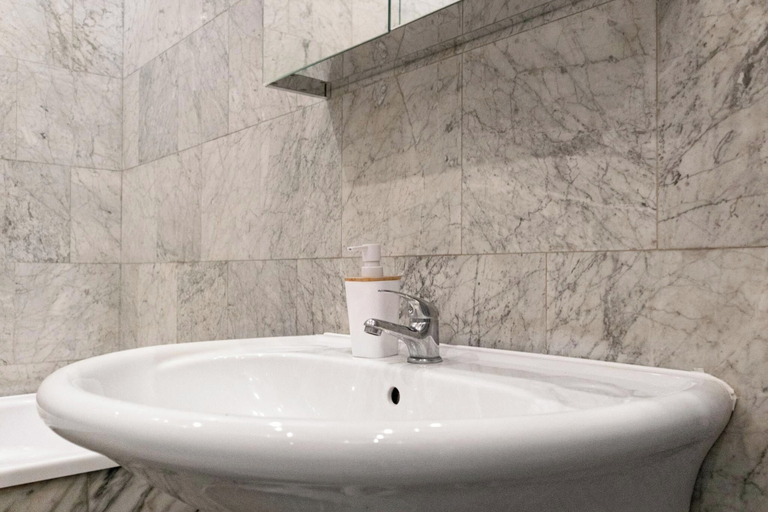 Bathroom 3, Cozy Room Shared Apt Millennium Tower, Wien