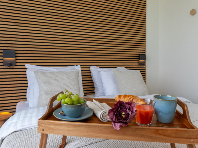 Bedroom 2, Apartment in Sint-Annaland near Beach, Tholen