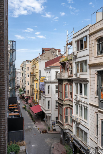Others 5, Miyu Rooms, Beyoğlu