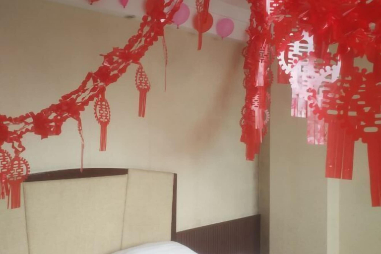 Bedroom 3, Jinjing Business Hotel, Linyi