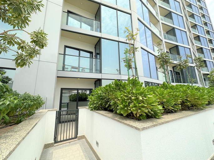 Exterior & Views 2, Easygo-indulging 1bdr Sobha Waves, Dubai