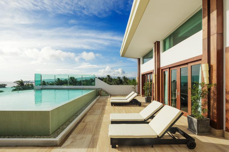 Others 5, Under the Stars Luxury Apartment, Malay