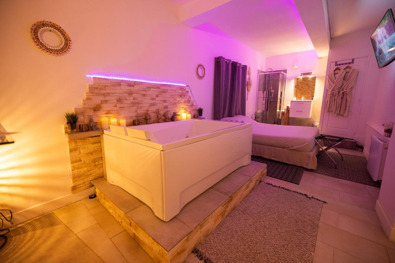 Others 5, Suite and Spa la Perla Bianca, Hérault