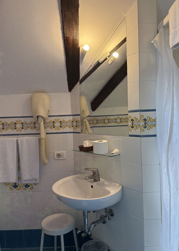 Bathroom 4, Hotel Villa Pina Antico Francischiello, Napoli