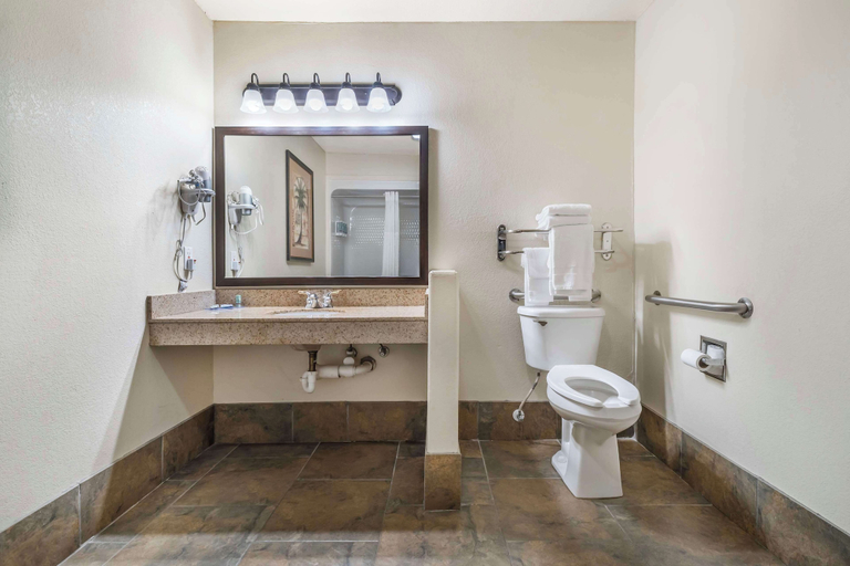 Bathroom 4, Best Western Padre Island, Nueces