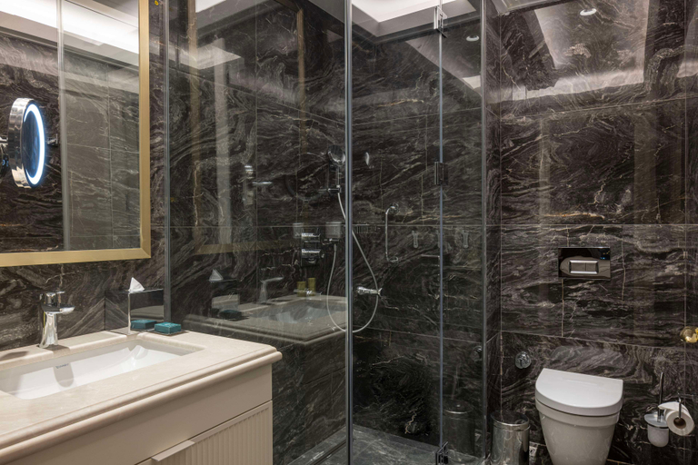 Bathroom 4, Mall Of İstanbul The Residence, Basaksehir