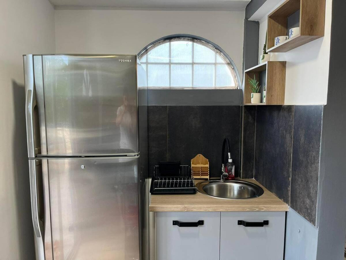 Others 5, Luxurious 1-Bedroom Guesthouse