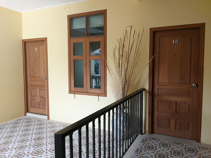 Others 5, Takiab Vintage, Hua Hin