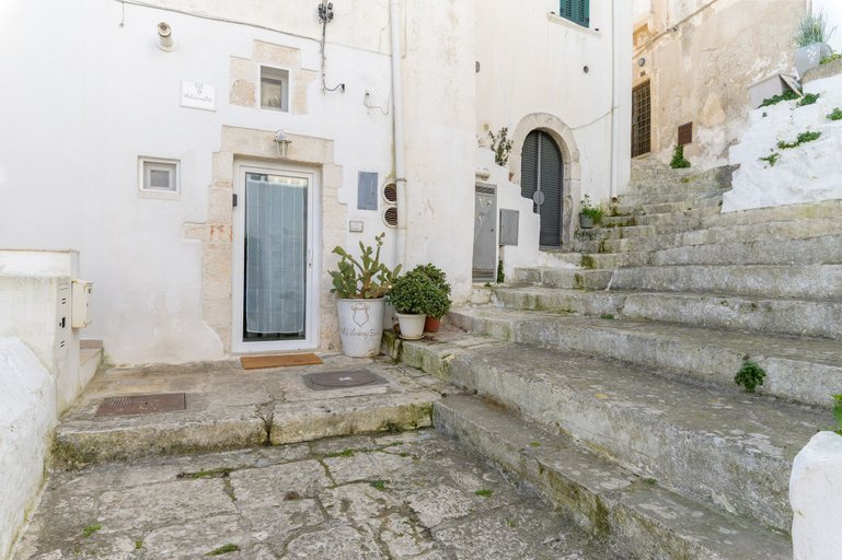 Room 3, 19 White Luxury Suite With Jacuzzi by Wonderful Italy, Brindisi