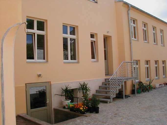 Others 5, Pensionszimmer Unicat, Potsdam