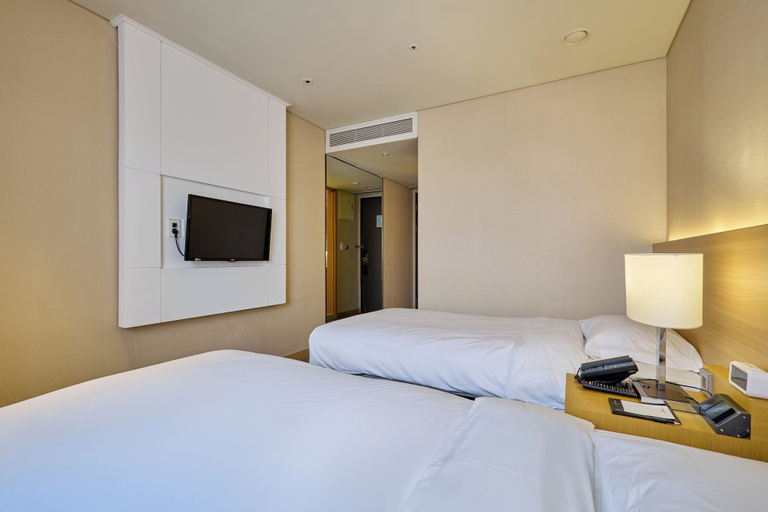 Bedroom 5, The Summit Hotel Seoul Dongdaemun, Jung