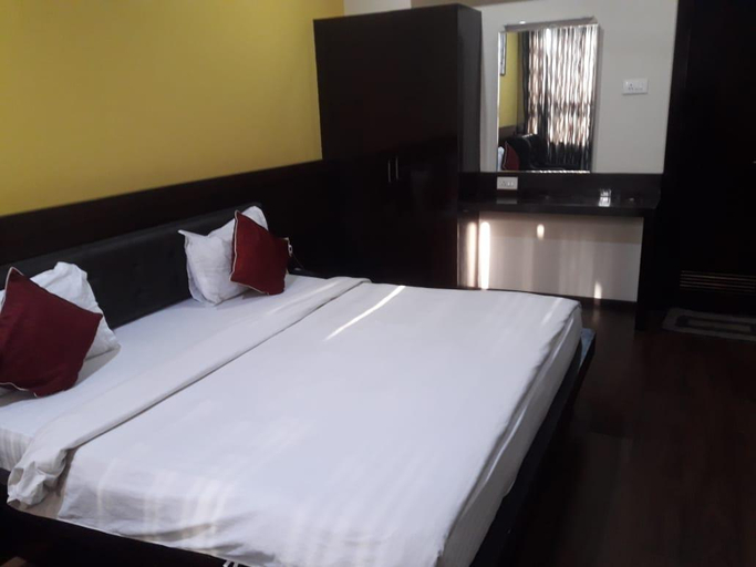Bedroom 2, Vatsa International, Durg