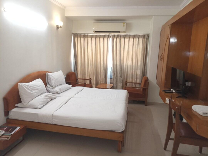 Bedroom 2, Hotel Foliage, Jamnagar