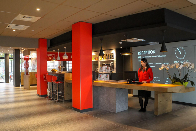 Public Area 3, ibis Saint Genis Pouilly Genève, Ain